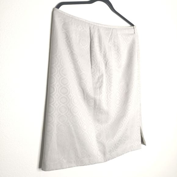 Isabella Women's 12 Suit and Skirt Formal Wear Set Vintage High Quality Circular - Picture 14 of 16